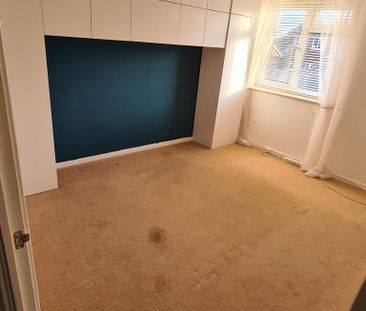 2 bedroom semi-detached house to rent - Photo 4