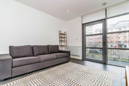 3 bedroom apartment to rent - Photo 2