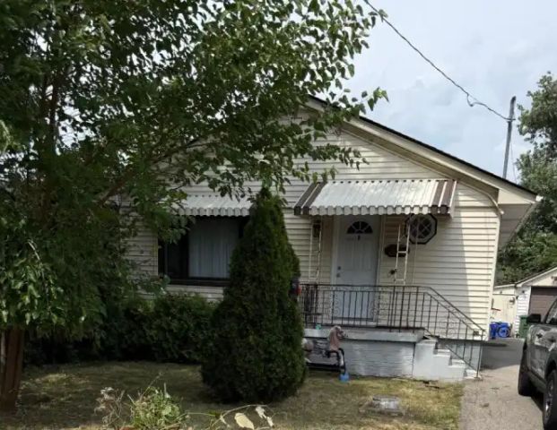 691 Ninth Ave. | 691 Ninth Ave., Hamilton - Photo 1