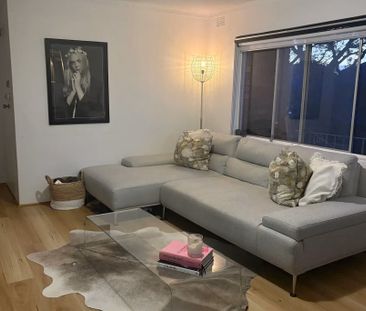 Gladesville - Photo 2