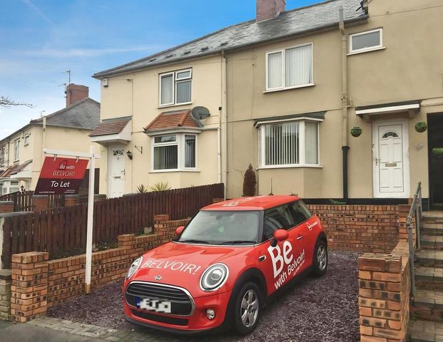 3 bedroom semi-detached house to rent - Photo 1