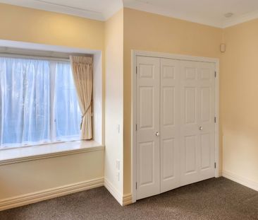 Townhouse Living - Photo 6