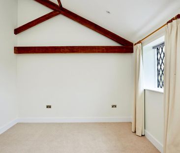 5 bedroom detached house to rent - Photo 5
