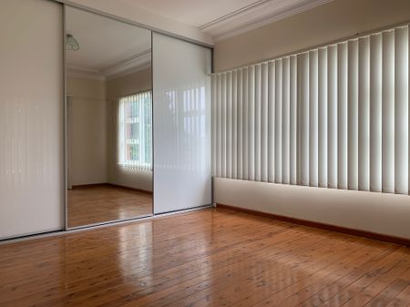 1 Byron Avenue, Ryde NSW 2112 - House For Rent | Domain - Photo 3