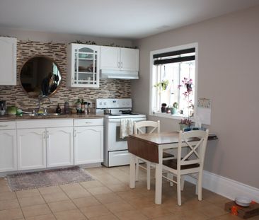 For Lease - 46 Lougheed Road Unit# Lower, Barrie, Ontario - Photo 4