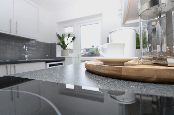 Room in a Shared House, Bloemfontein Road, W12 - Photo 1