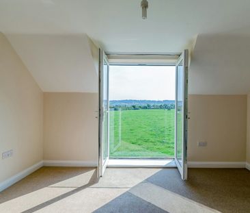 Detached house to rent on - Photo 4