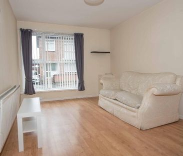 15 Sandhurst Court, Belfast, BT9 5BA - Photo 5