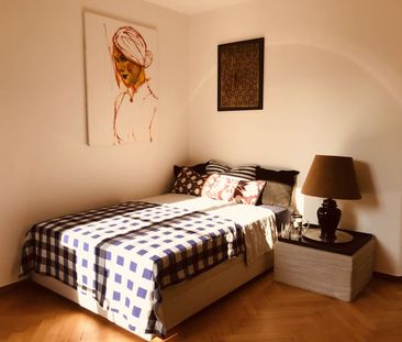 1 Zimmer, 100 m², 3. Stock - Photo 5