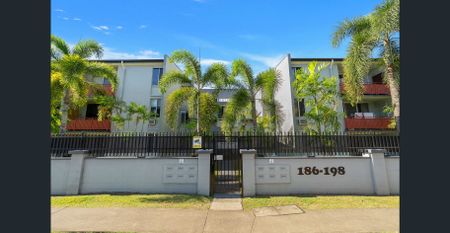 23/186 Lake Street, Cairns North, Qld 4870 - Photo 2