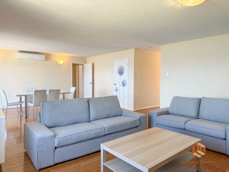 South Perth - Photo 3