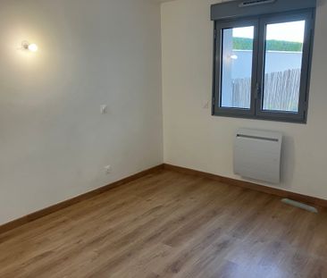 Location Appartement 2 pièces 44m² EYSINES 33320 - Photo 3
