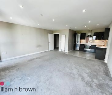 Victoria Avenue, Southend-On-Sea - Photo 3