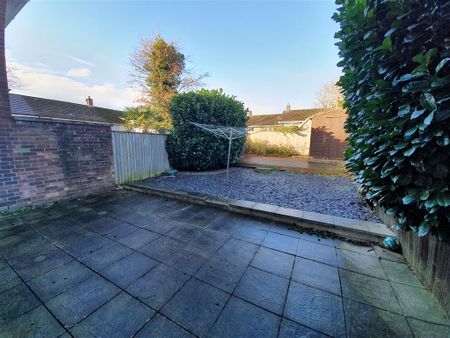 Kidwelly Close, Llanyravon, Cwmbran - Photo 3