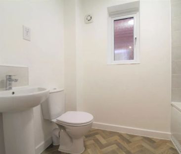 Nicholson Close, Redhill, Nottingham, NG5 8RQ - Photo 5