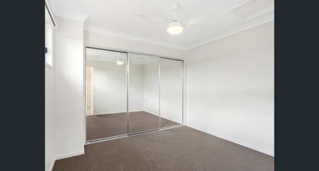 9 Tascon Street, Ormiston QLD 4160 - House For Rent | Domain - Photo 3