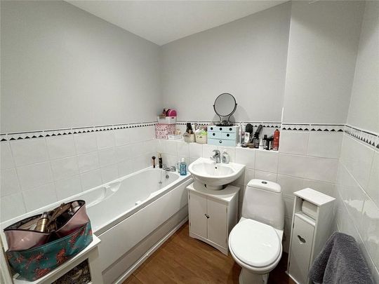 2 bedroom apartment to rent - Photo 1