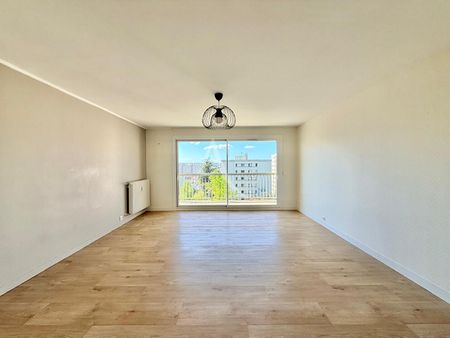 Location Appartement 3 pièces 75m² - Photo 3