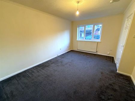 Ansley Common, Nuneaton - Photo 3