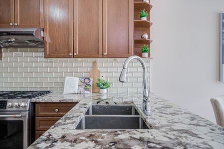 For Lease - 4462 Centretown Way, Mississauga, Ontario - Photo 3