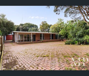 Quiet House Near Rye Back Beach - Photo 6