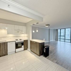 950 Cambie St, (2Bed + 2Bath) - Photo 2