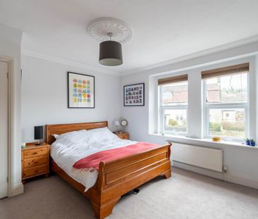 3 bedroom terraced house to rent - Photo 6