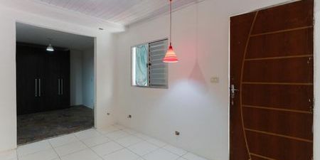 Casa para alugar com 35m², 1 quarto e sem vaga - Foto 3