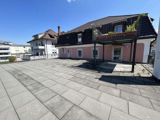 Grosszügige Wohnung mit grosser Terrasse - Foto 1