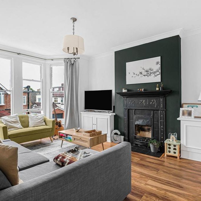 3 bedroom maisonette to rent - Photo 1