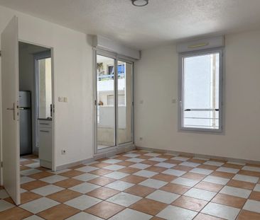 A LOUER - BEL APPARTEMENT T2 LUMINEUX AVEC EXTERIEUR & GARAGE - MAR... - Photo 4