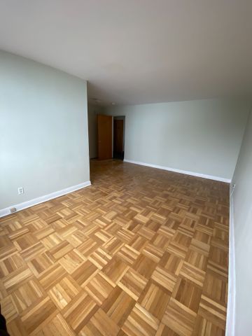 For Lease - 2135 Avenue Road Unit# 209, Toronto, Ontario - Photo 2