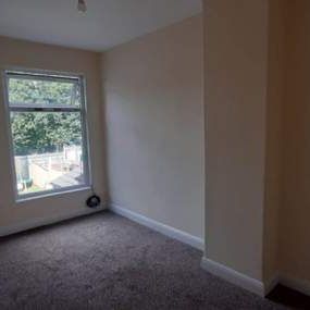 3 bedroom property to rent in Grimsby - Photo 1