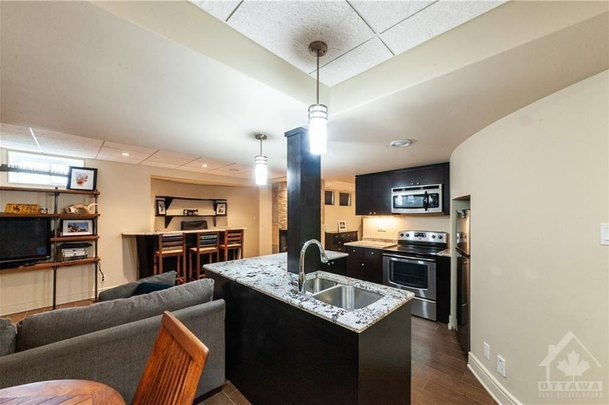 For Lease - 423 Rahul Crescent, Mooneys Bay - Carleton Heights and Area, Ontario - Photo 1