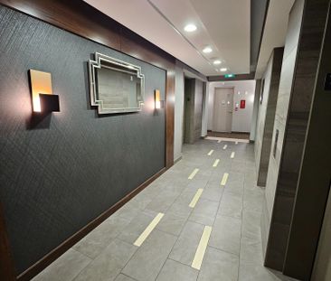 For Lease - 761 Bay Street Unit# 714, Toronto, Ontario - Photo 1