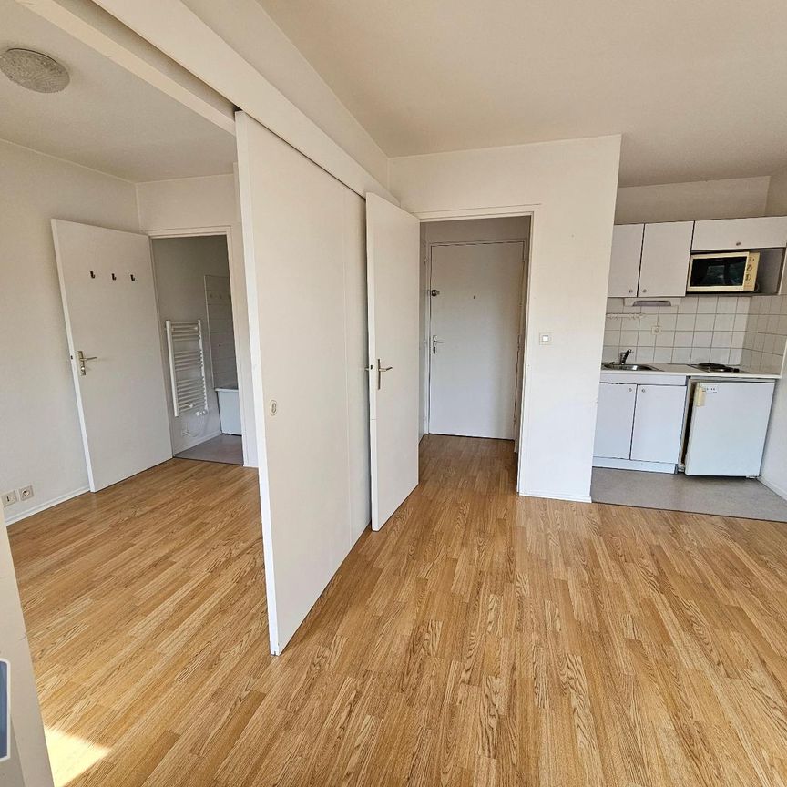 Location Appartement 1 pièce 25m² POITIERS 86000 - Photo 1