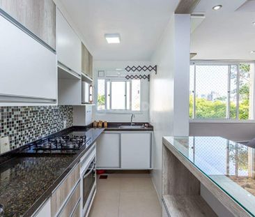 Lindo apartamento semi mobiliado de 2 dormitórios e 1 vaga no bairr... - Photo 2