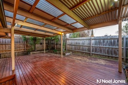 2/13-15 Bardia Street, RINGWOOD - Photo 5