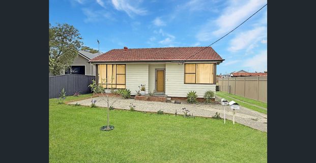 Can't beat this location! - Photo 1