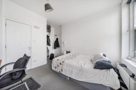 3 bedroom property to rent - Photo 3