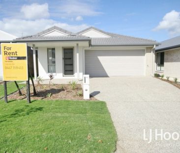 Modern Family Home in the Heart of Yarrabilba � Spacious, Stylish &... - Photo 5