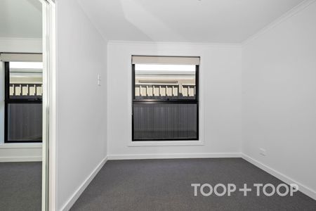 Modern & Flexible Living in a Fantastic Location! - Photo 4