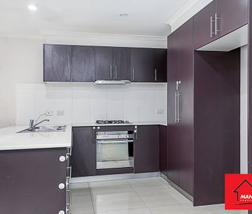 29 JOHN CRAWFORD CRESCENT, Casey ACT 2913 - House For Rent | Domain - Photo 5