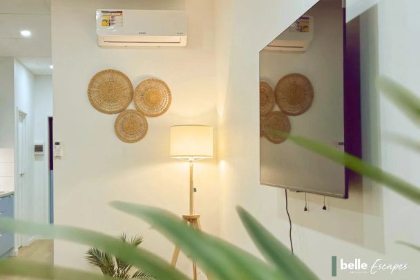 Fully Furnished Stunning Studio Located in The Heart Of Adelaide - Photo 1