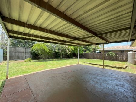 11 Arabian Street, Harristown QLD 4350 - House For Rent | Domain - Photo 3