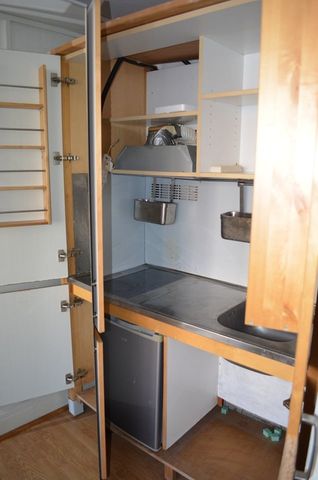 Studio Flat, Blandford Road, BR3 - Photo 3