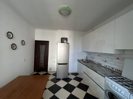 Apartament cu 2 camere - Fotografie 4