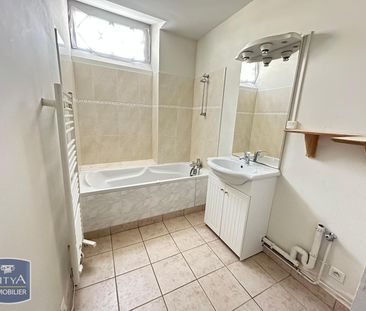 Location Appartement 2 pièces 49m² CHATEAUROUX 36000 - Photo 6
