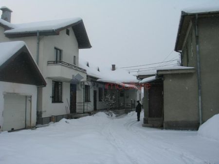 Casa 6 camere de inchiriat in Cluj-Napoca, Someseni ID 1572 - Fotografie 5