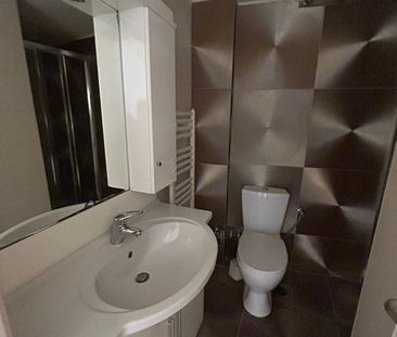 Μονοκατοικία 180 τ.μ. προς ενοικίαση - Photo 2